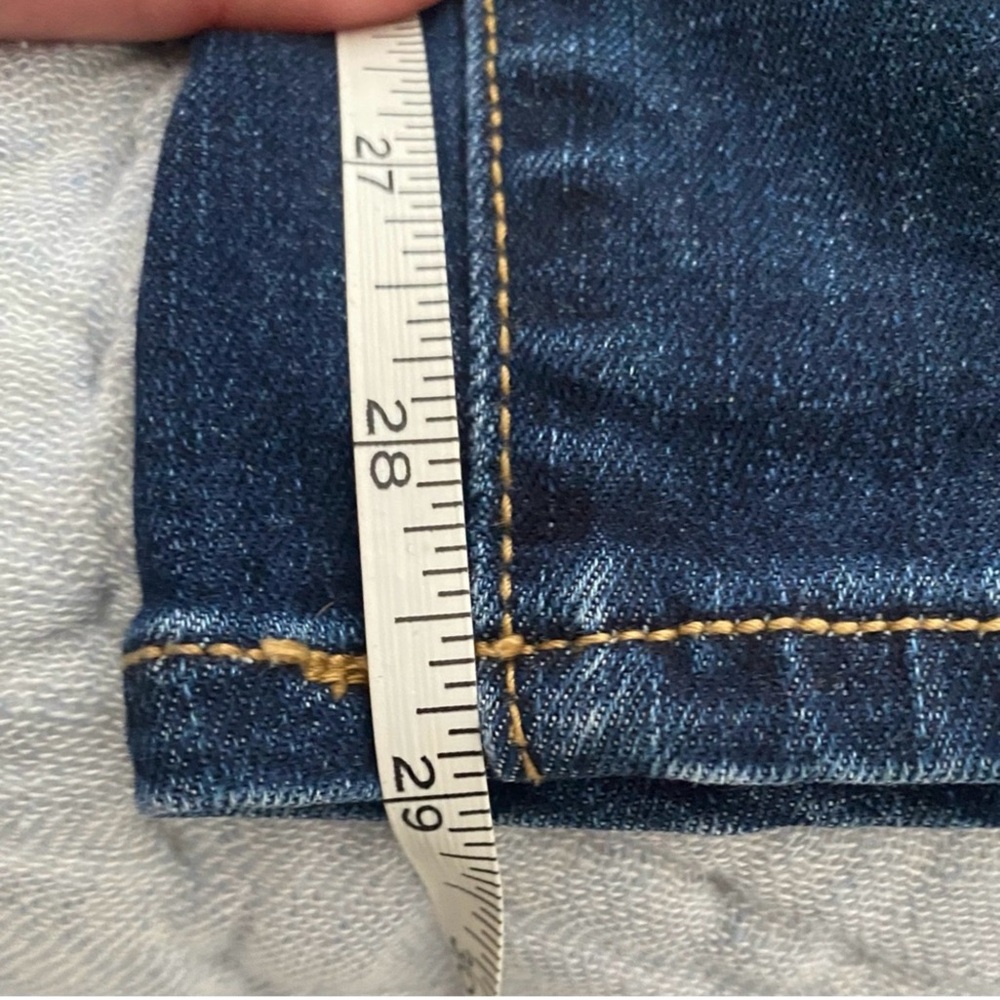 NWOT American Eagle Skinny Jeans - Picture 2 of 6